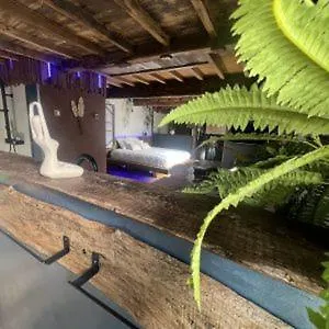La Chambre Du Village * Rougefay